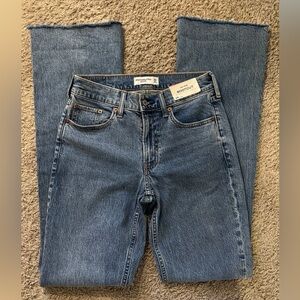 Abercrombie & Fitch Mid Rise Bootcut Jeans Size 26 Long